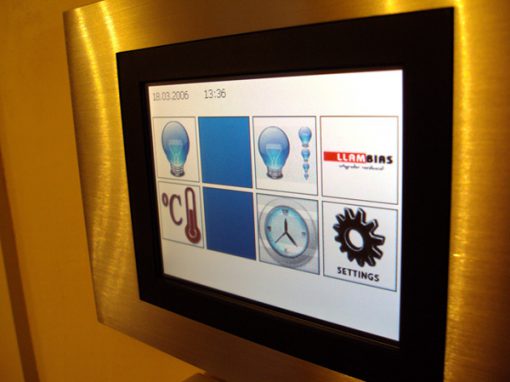 Proyecto KNX para el control de iluminación y climatización, videoportero y telefonía