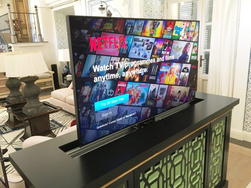 Sistema de ocultación de Televisor en mueble